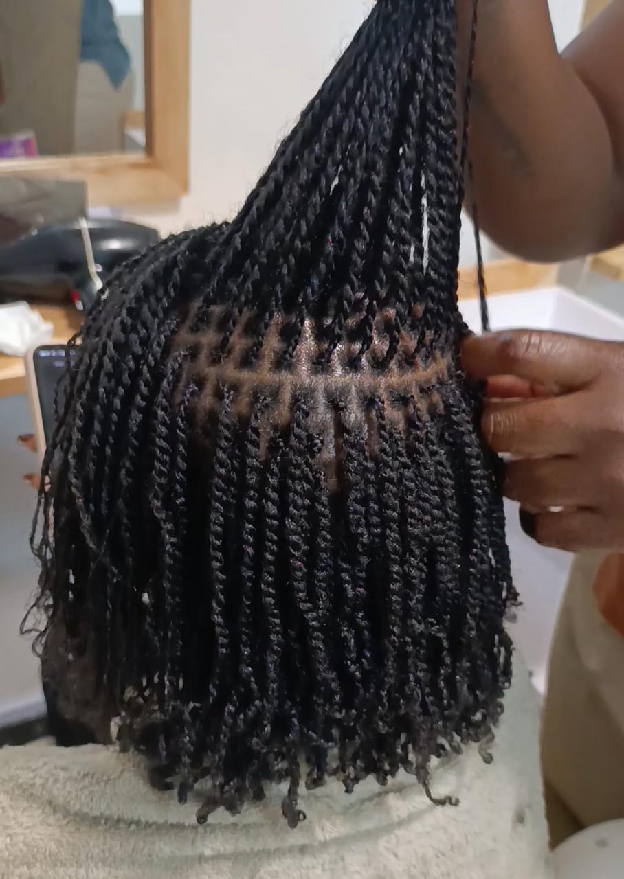 afro mini twists